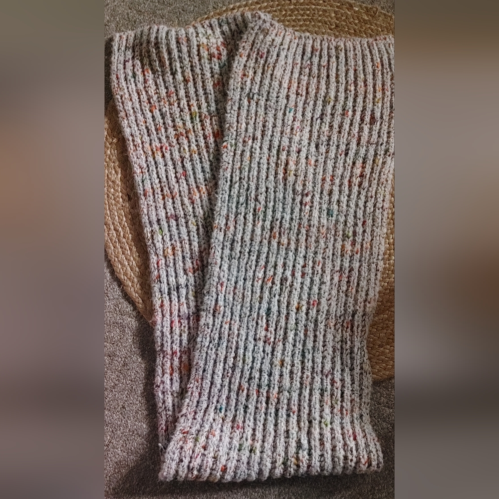 OUI. Scarf Made In Italy 70x14 NWT